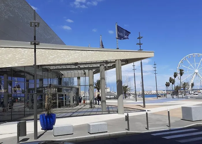 La Marina
